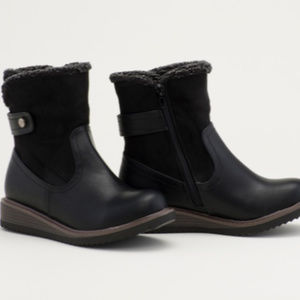 Women'S Faux-Shearling Lined Bootie